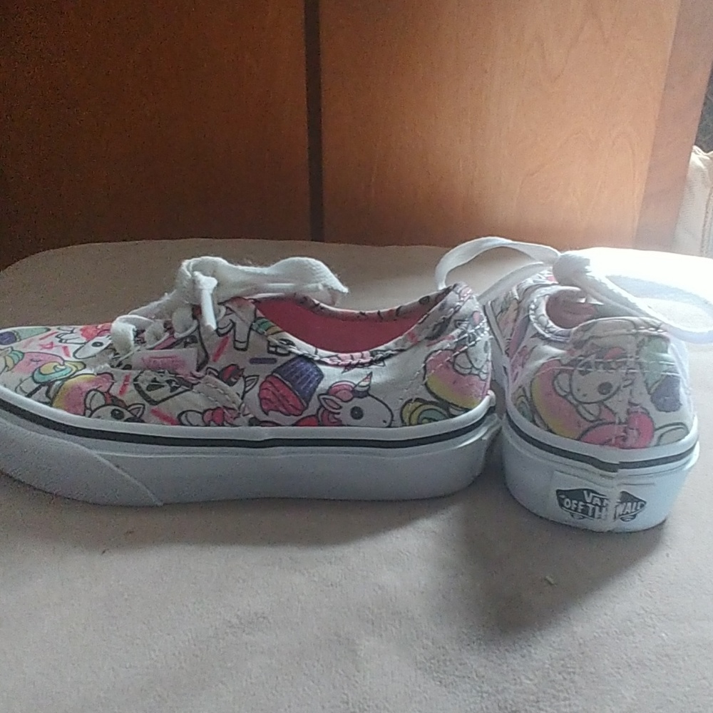 Girls shoe's